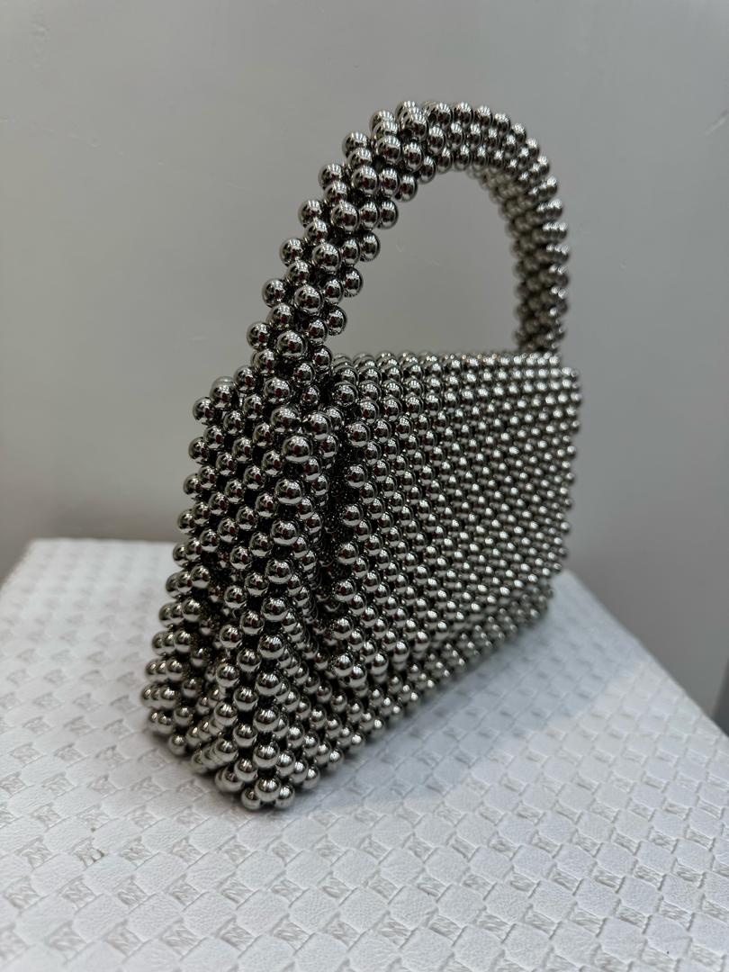 Silver pearl bag کیف مرواریدی نقره ای سیلور